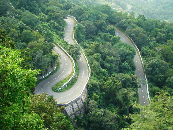 11. Valparai 